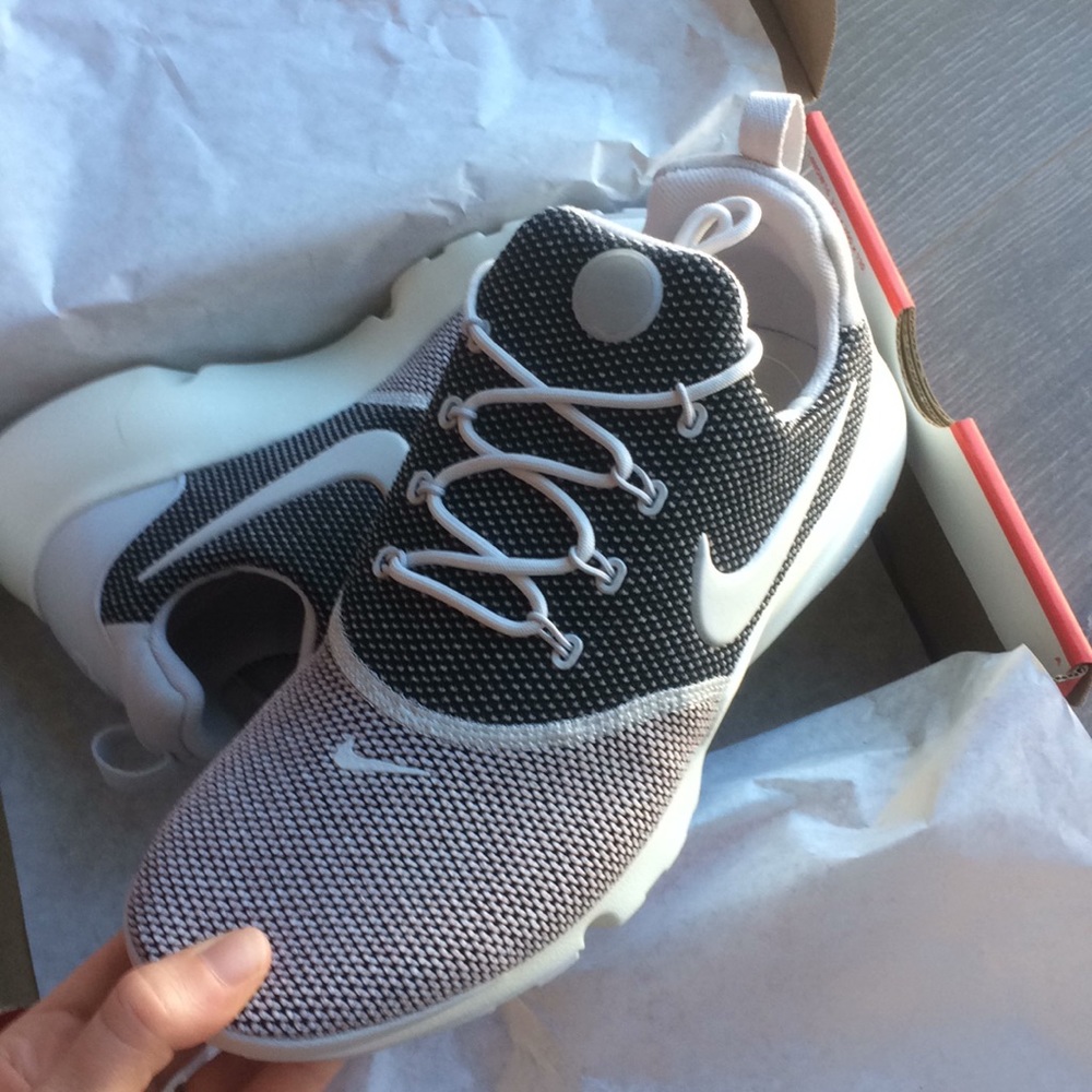 NWT 🍬Nike Presto Fly - Picture 5 of 6